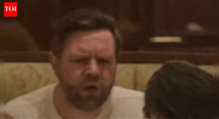 JD Vance reacts to 'viral photo' of his alleged public fight with wife Usha: 'I always...'