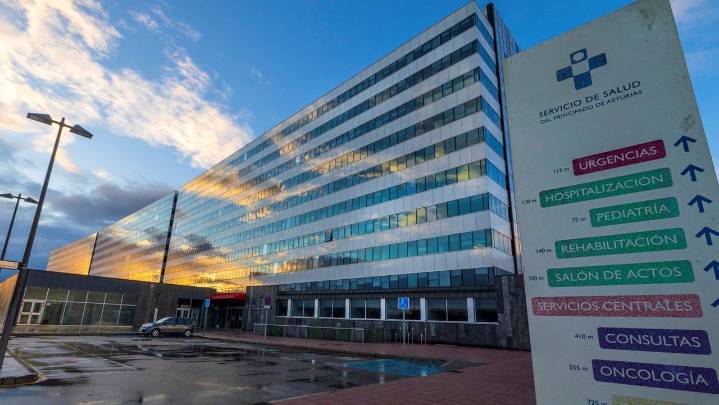 Más años de vida y mayor presión asistencial: la radiografía del sistema sanitario asturiano