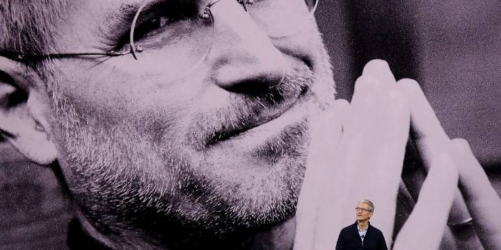 Apple is experiencing its biggest leadership shakeup since Steve Jobs died