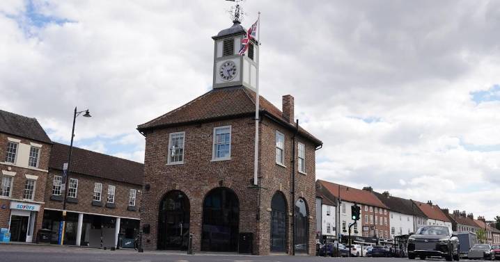 Two arrested after man 'punched in the head' near Yarm bar