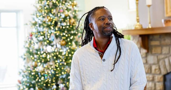 Volunteer vocalist has provided solace to hospice patients for 23 years