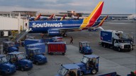 US Waives $11 Million Southwest Airlines Fine Imposed Over 2022 Holiday Meltdown