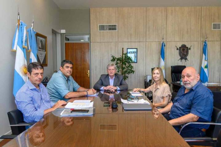 Ziliotto se reunió con los legisladores nacionales del peronismo para definir la agenda