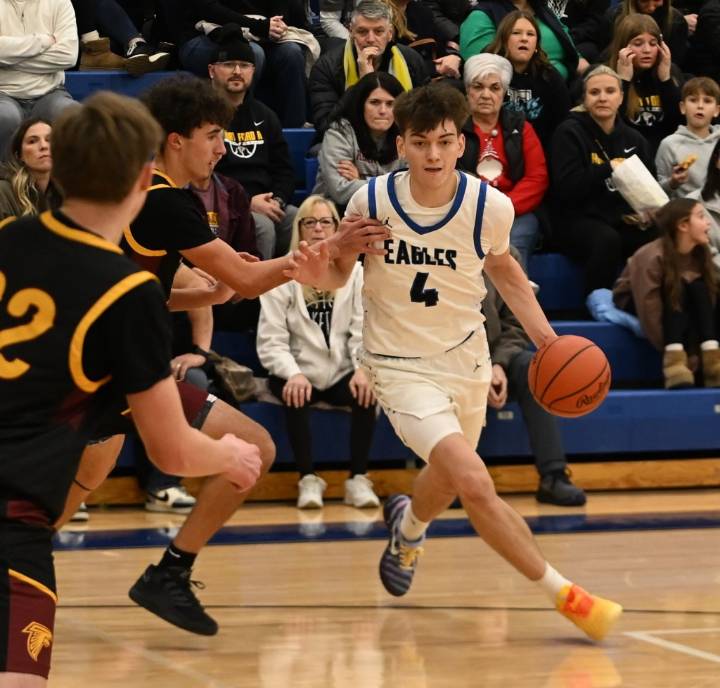 Photo Gallery of the Utica Eisenhower vs. Utica Ford boys basketball game