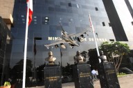 Aviones caza: Nuevas autoridades del MINDEF se inclinan por el F