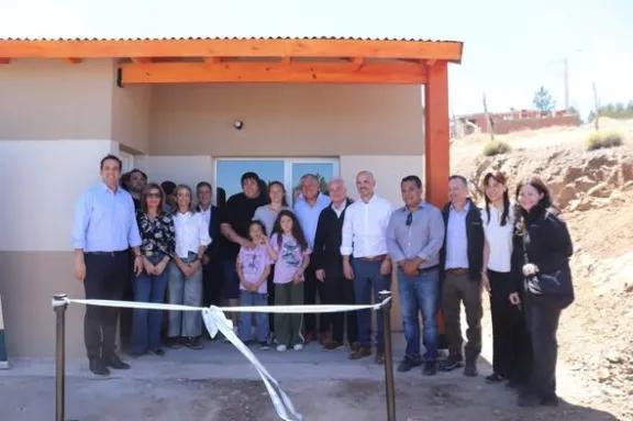 Andacollo firmó un convenio con el IPVU para construir 21 viviendas y ordenar el desarrollo urbano