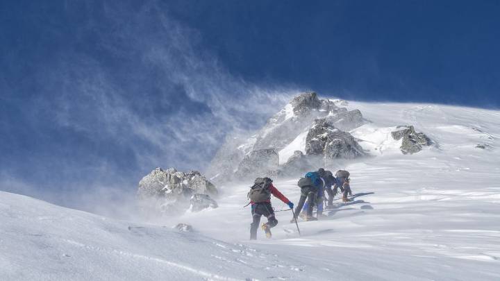 Mennonite Man Becomes First to Reach the Summit of Abe's Hill