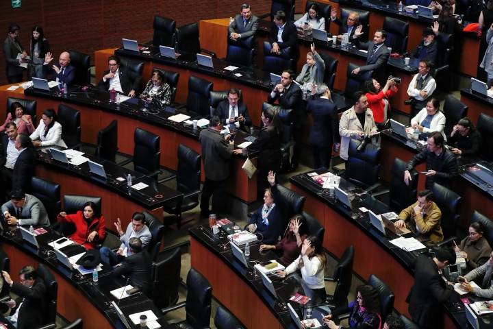 Senado aprueba en 'fast-track' alza arancelaria para países sin acuerdo comercial