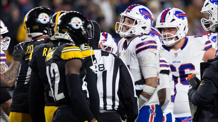 Business trip: Bills start slow, dominate late to beat the Steelers