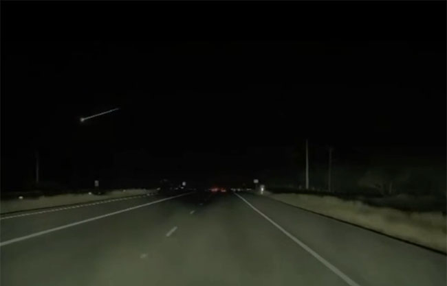 Surgen videos del presunto meteorito que cayó en los Cinco Manantiales