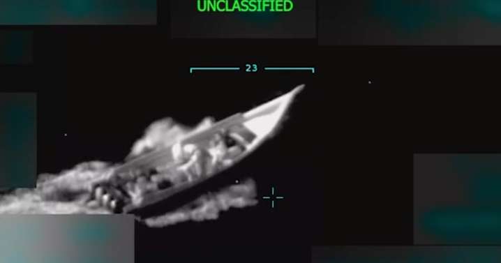 What did lawmakers learn in a briefing about strikes on an alleged drug boat?