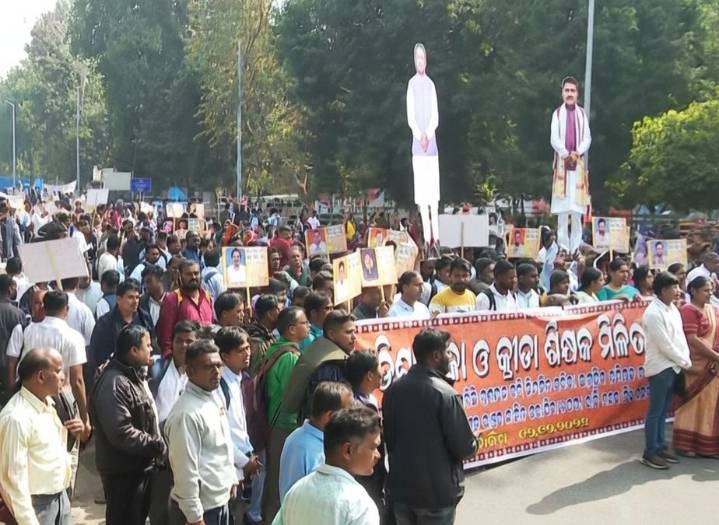Odisha teachers continue protests over job regularisation even as Assembly session concludes