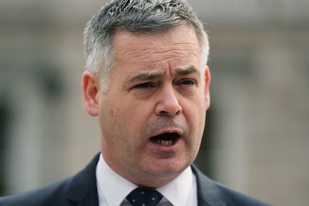 Simon Harris slams Sinn Féin as "hypocrites" in heated Dáil clash