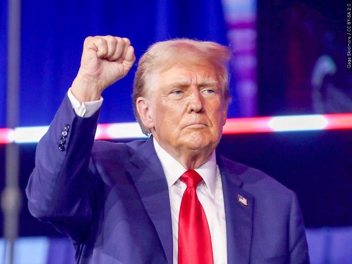 Trump hires new architect for ballroom