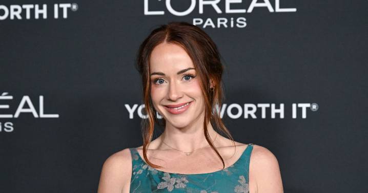 Whitney Leavitt Says The 'Mormon Wives' Cast Will See Her In 'Chicago'