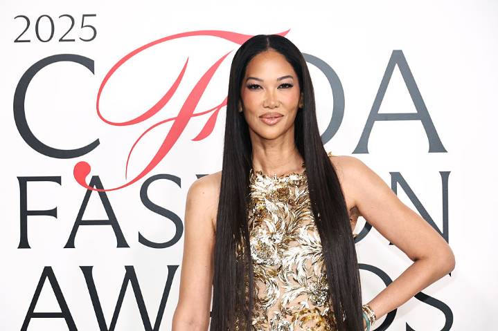 Kimora Lee Simmons Reveals She Doesn’t ‘Have A Relationship’ With Her Kids’ Fathers: ‘Life Doesn’t Ever Revolve Around A Guy’
