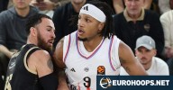 Lamar Stevens gets things going with 21 points in Paris win