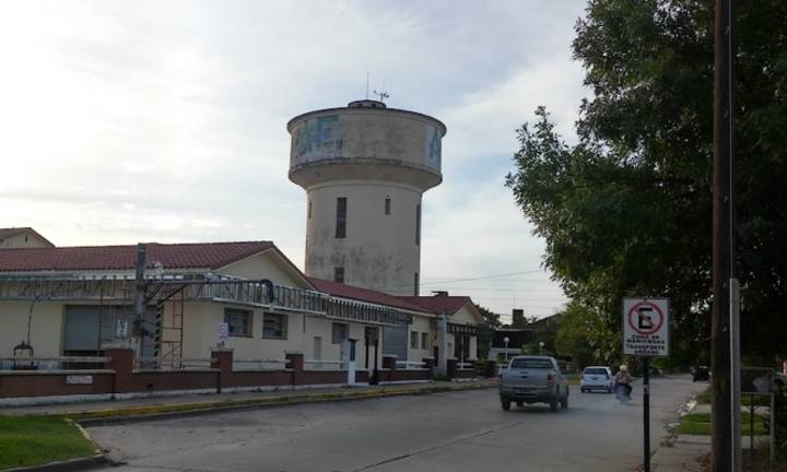 Aguas de Formosa respondió a las quejas de vecinos por la turbiedad del agua potable
