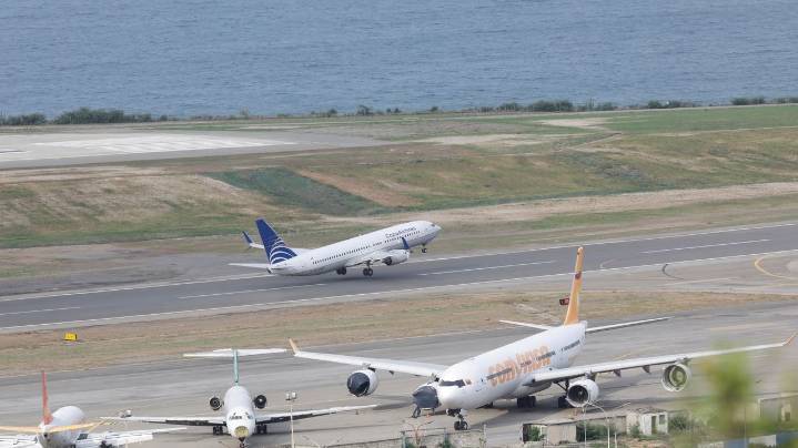 Venezuela to continue accepting deported migrants despite Trump's airspace closure assertion