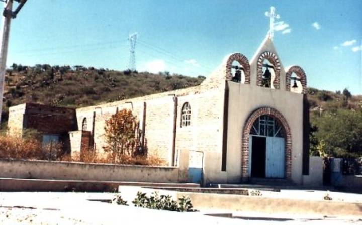 Investigan a la Tesorería de Techaluta por presunto fraude tras la extracción de dinero y armamento