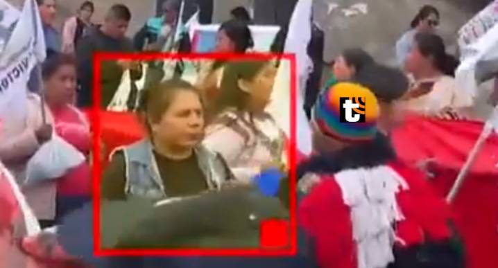 Hermana de Castillo es captada protestando en horario laboral: Cobra sueldo de S/ 4 mil del Estado