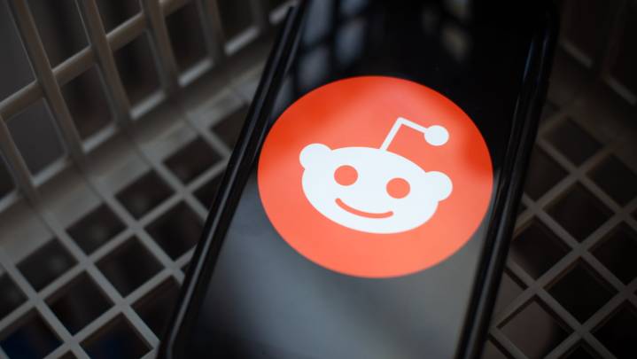 Reddit challenges world-first teen social media ban in court