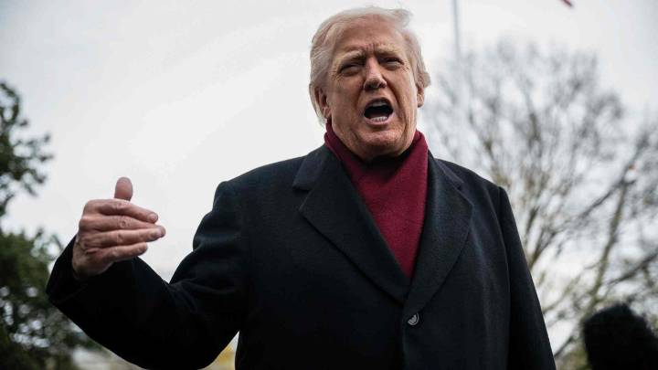 Trump arremetió contra migrantes de nación a la que tachó de no tener nada: "Su país apesta y no los queremos"