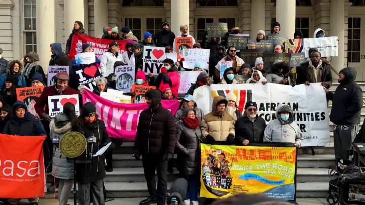 Lawmakers move to strengthen sanctuary law in city