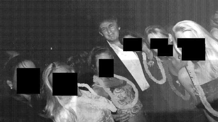 Publican más fotos del archivo de Jeffrey Epstein que muestran a Trump, Bannon, Bill Clinton y otras figuras de alto perfil