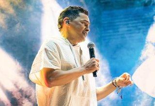Jorge Celedón lanzó “Mi Locura” en versión cumbia junto a…