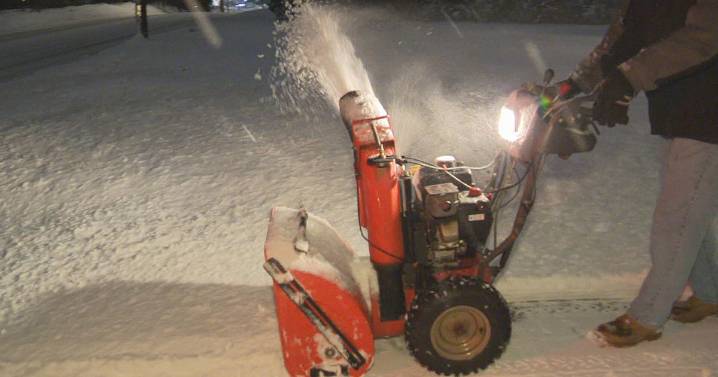 Winter storm brings more than 6 inches of snow to parts of Massachusetts