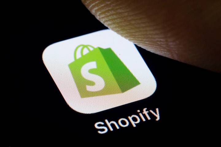 Shopify resolves outage disrupting merchants on Cyber Monday