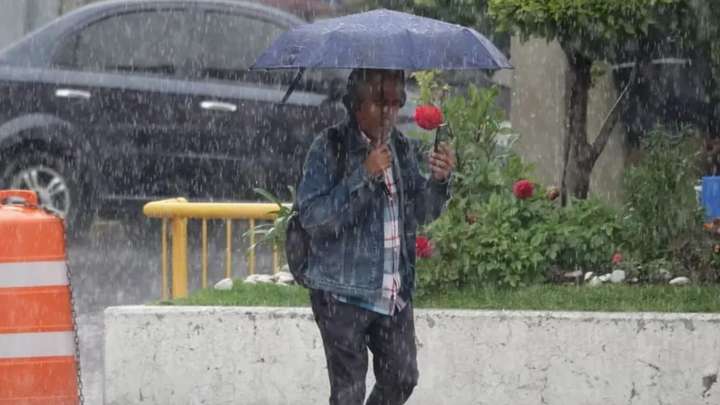 ¿A Qué Hora Lloverá Hoy en la CDMX? Esto Dice el Meteorológico Nacional