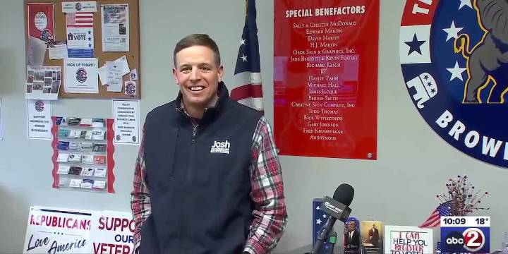 Gubernatorial candidate Josh Schoemann campaigns in Green Bay