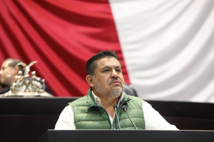 Nueva Ley de Aguas es una sentencia de muerte para el campo, Productores estarán en riesgo: Alex Domínguez