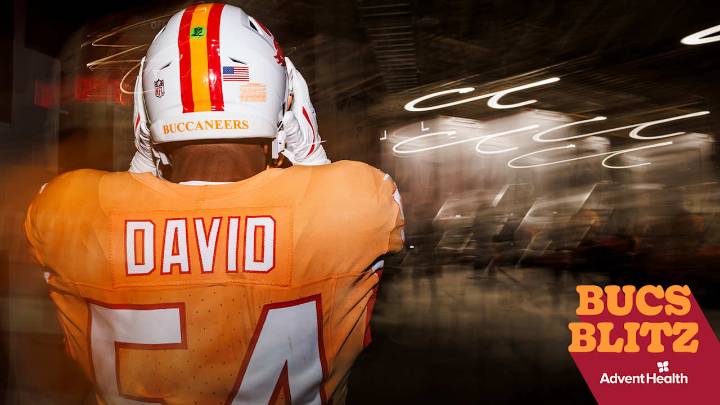 Lavonte David a Finalist for Art Rooney Sportsmanship Award, Baker Mayfield's Mobility and Bijan Robinson's Prowess