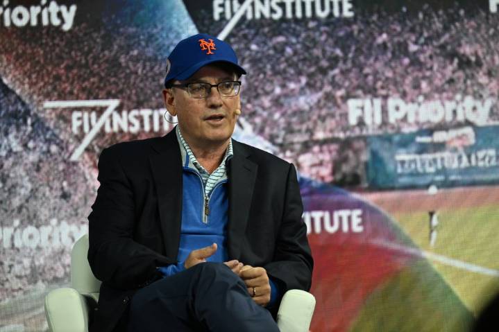 Steve Cohen's plan to open casino complex next to Citi Field gets approval