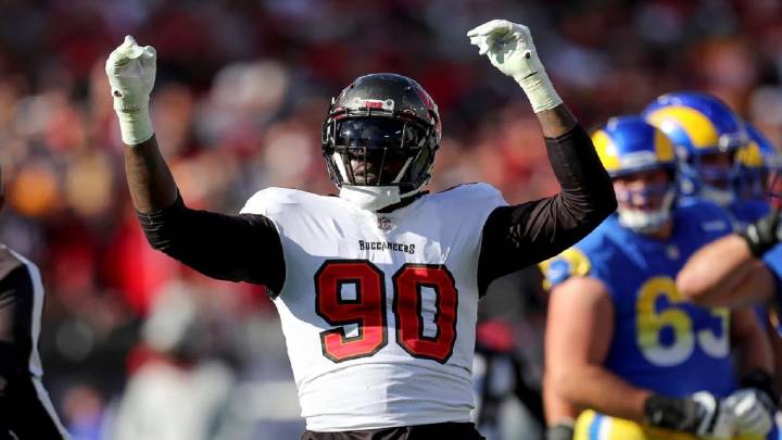 Bucs bring back Jason Pierre