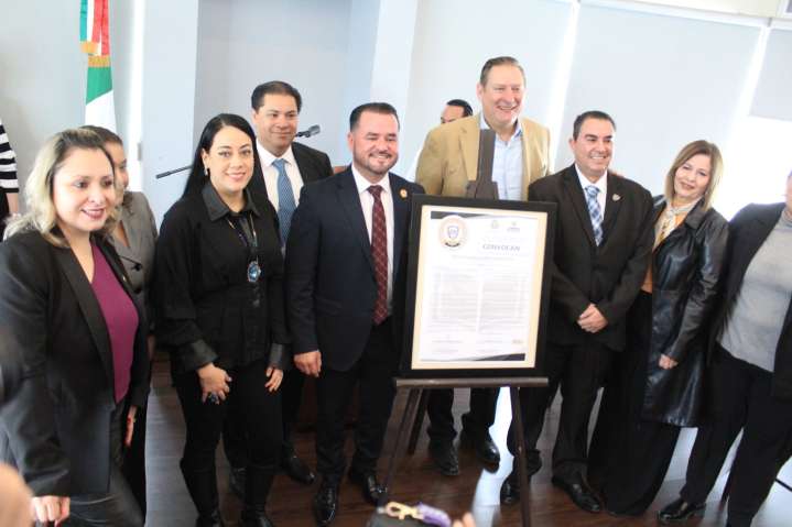 Lo más valioso que tiene Chihuahua son sus maestros: Óscar Avitia en convocatoria al Medalla Chihuahua al Mérito Educativo 2026