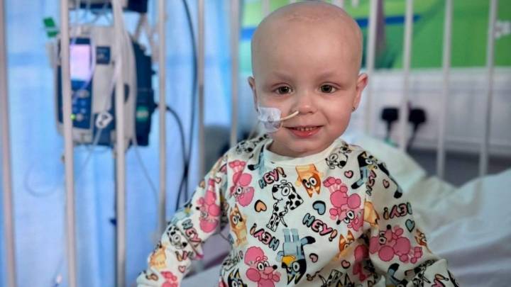 How a tremor in toddler Nancy's arm led to brain tumour diagnosis