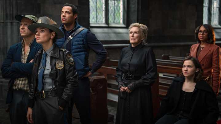 Every Knives Out Movie Is Political – Wake Up Dead Man Doubles Down