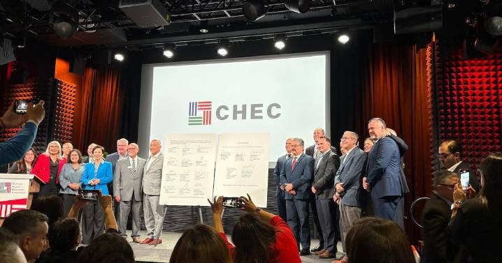 Presentan Consorcio de Educación Superior CaliBaja