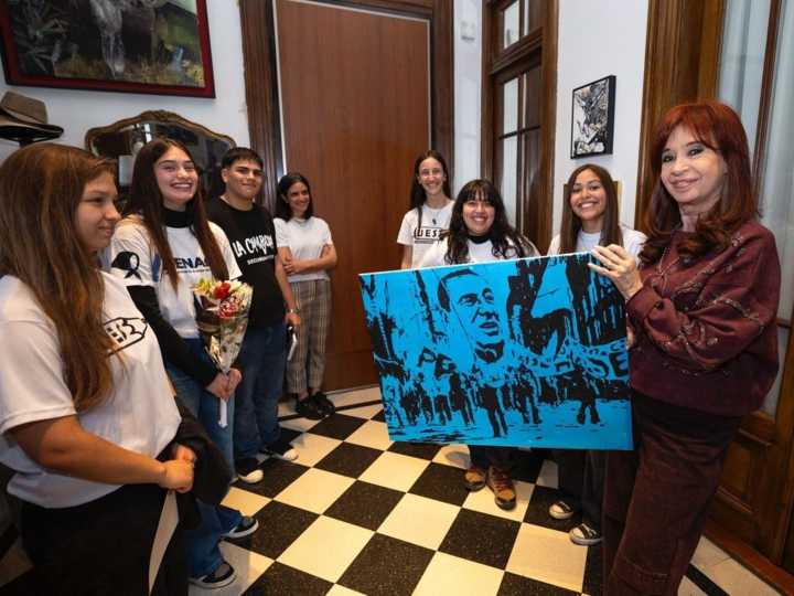 Cristina Kirchner apeló la ejecución de 20 propiedades en la causa Vialidad y no quiere restricciones a las visitas en San José 1111
