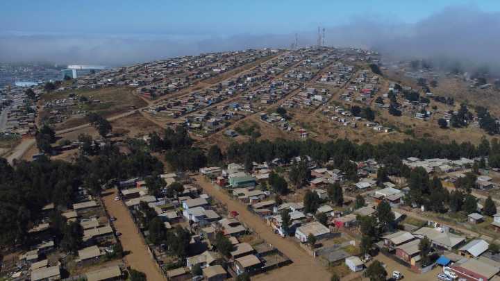 Megatoma de San Antonio: Inmobiliaria acusa trato "injusto y arbitrario" del gobierno