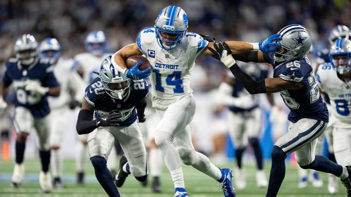 Amon-Ra St. Brown toughs out injury, fuels Lions in key win