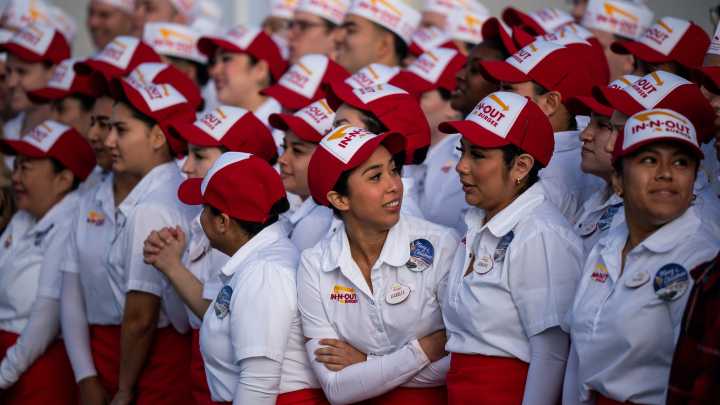 Hungry fans swarm Antioch for In
