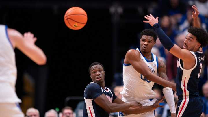 SEC Men's Basketball Power Rankings: How low are Kentucky, Florida?