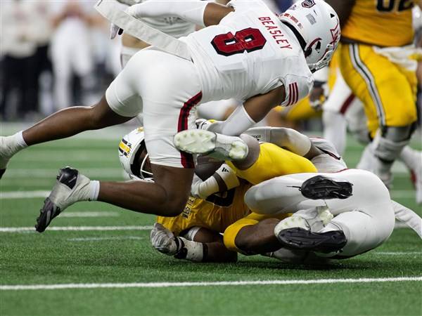 Buckley leads Western Michigan to MAC Championship over Miami