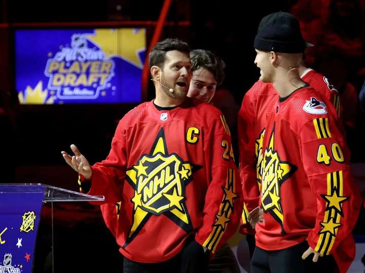 Michael Bublé off tune with rant about Vancouver media rooting against Canucks