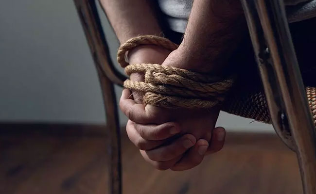 Delhi: Couple with four daughters bought kidnapped male infant; f...